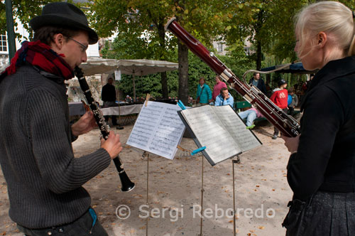 Musicians on the street in front of Dijver during the Brugge Central. Bruges.