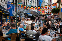 In the center of Brussels abound terraces and restaurants offering cuisine from around the continent.