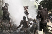 Some young people are purified with a bath at the foot of waterfall. According to popular legend, in 1847 Erzulie Dantor, voodoo goddess of beauty and love, appeared at the site, on a tree, and began to heal the sick, among other miracles. Catholic priests saw this as blasphemy, cut down the tree and built a church a few yards away, in honor of the virgin.