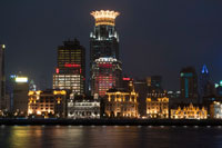 The bund on the night and the Huangpu river. The Bund promenade, Shanghai, China. China Shanghai Tourist Shanghai Skyline viewed over the Huangpu river from the Bund. Bin Jiang Avenue, The Bund, Shanghai, China. The highlights of the Bund are undoubtedly the colonial-era buildings lining the west side of Zhongshan Dong Yi Lu, standouts of which include the former British Consulate, Customs House, former Hong Kong and Shanghai Bank, former Shanghai Club (now the Waldorf Astoria Hotel), and the Peace Hotel. For more details on these buildings, many of which have been skillfully restored, and a more complete walking guide to this gallery of European architecture.